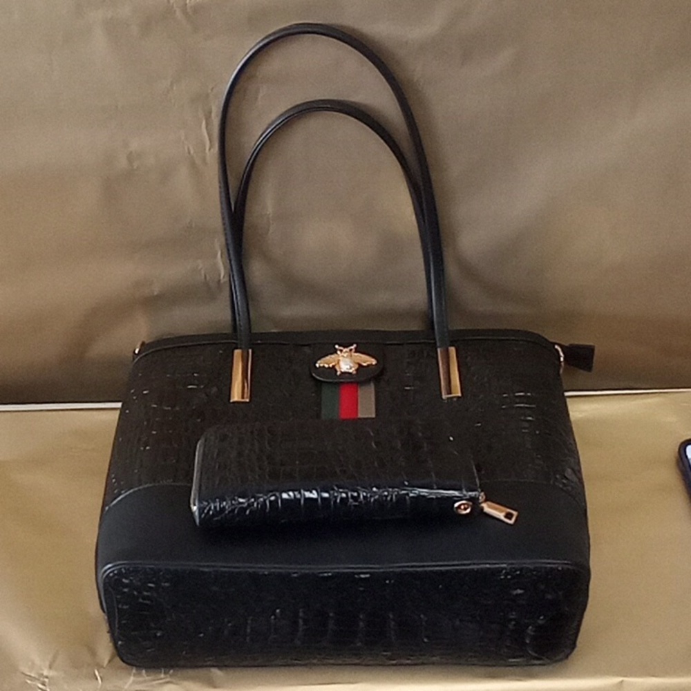 Women bags with wallet